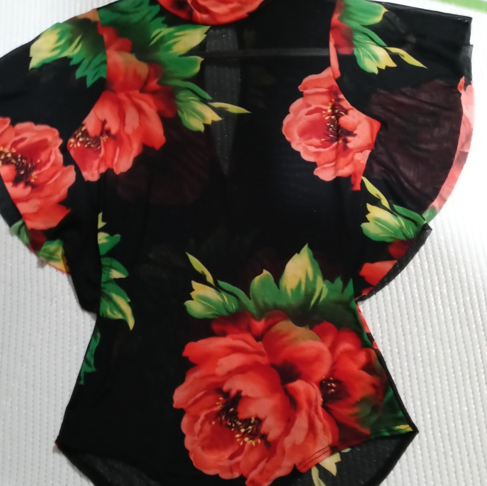 🌴🌴🌴BAHAMA LEMON BLOUSE